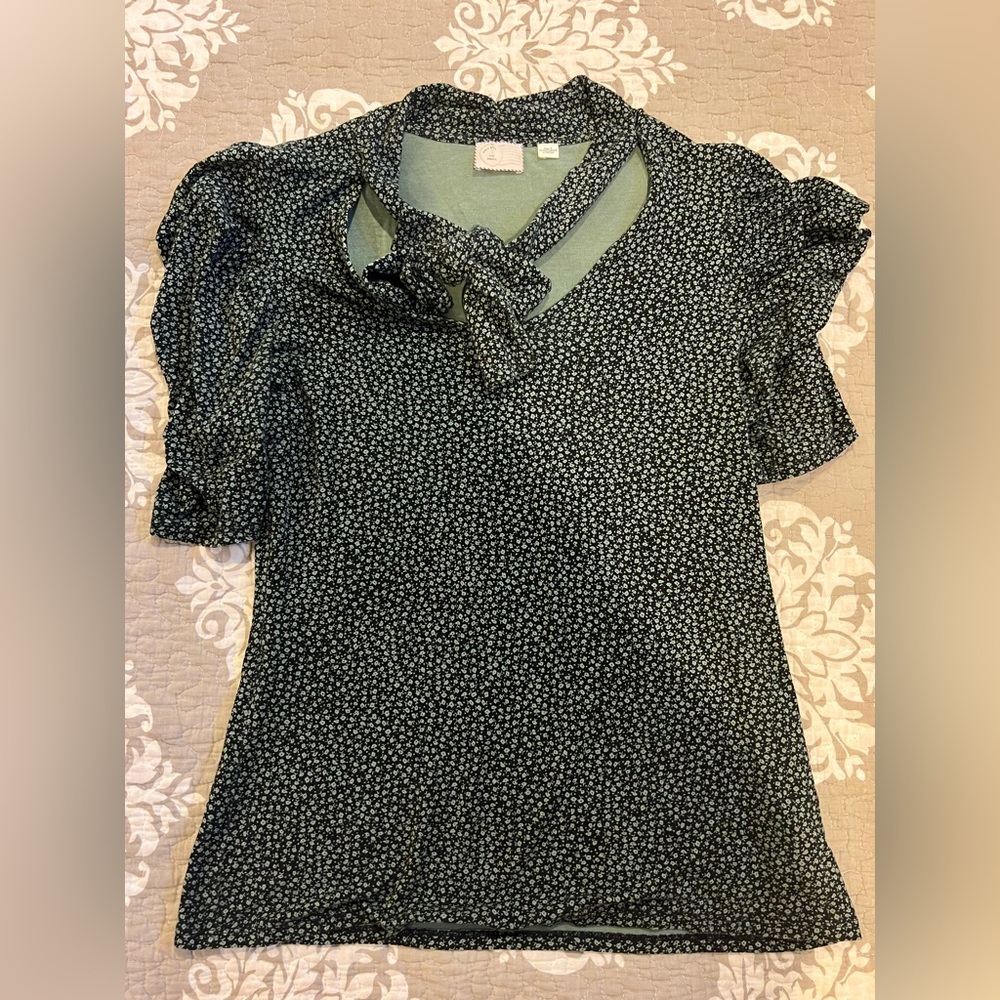 Anthropologie Postmark Tie-Neck Floral Blouse Puff Pleated Sleeve Black Small